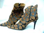 Wholesale China manufactured shoes, boots company supplies Ladies animal print, ankle length leather boots with high heel, pointed toe and zipper