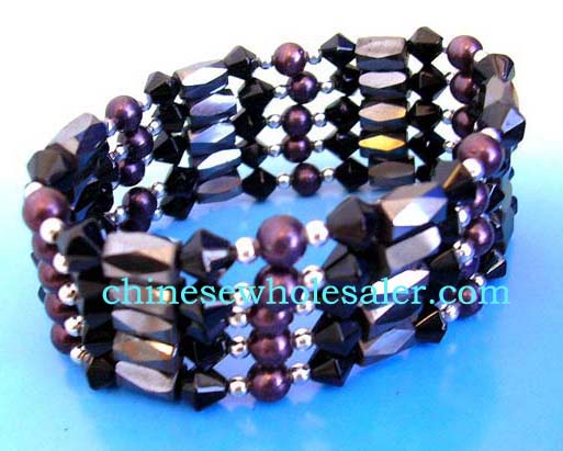 Hematite health wrap distributed online frominternational online China suppliers. Dark purple rhinestones, matching purple pearl beads and faceted cylinder shape magnetic hematite beads inlaid. have fun wearing as necklace, bracelet.
        