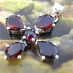 Wholesale gemstone beads, pearls, pendants and supplies