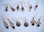 Bronze age fashion gemstone earring, ramdomly picked.