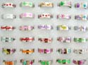 Fashion enamel bold band ring with assorted carved-in pattern design