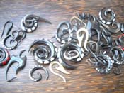 Mix theme horn earring