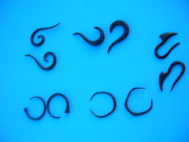 Jewelry express supplier - Organic fashion horn earring handmade from wood