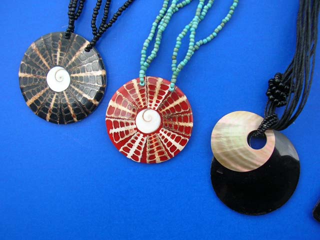 Fun summer seashell pendant and beaded necklace - art wear catalog boutique