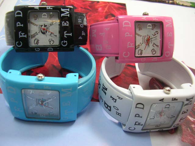 Girls fashion bangle bracelet watch with alphabet lettering - Hot watches and jewelry supplier