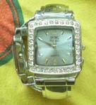 fashion-catalog-watch0102